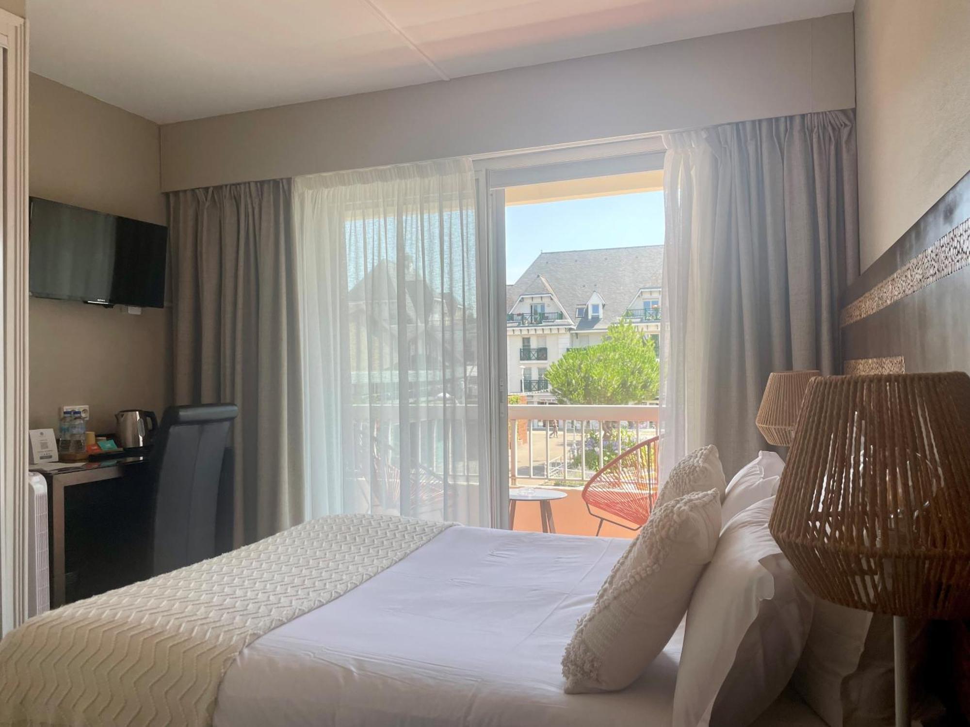 阿尔克力翁拉博勒酒店 La Baule 外观 照片